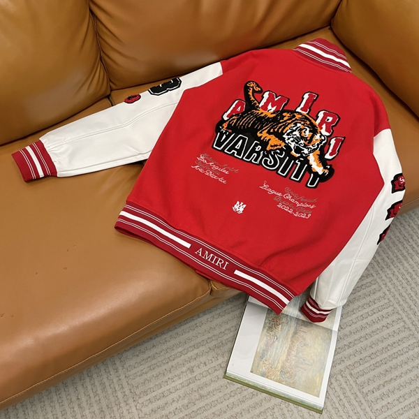 ブランドジャケット背面デザイン